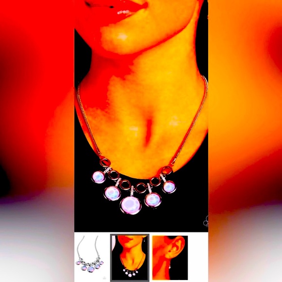 🔥🩵🔥STUNNING❗️PAPARAZZI “REFLECTIVE RHAPSODY” SILVER NECKLACE❗️🔥🩵🔥 - Picture 3 of 4